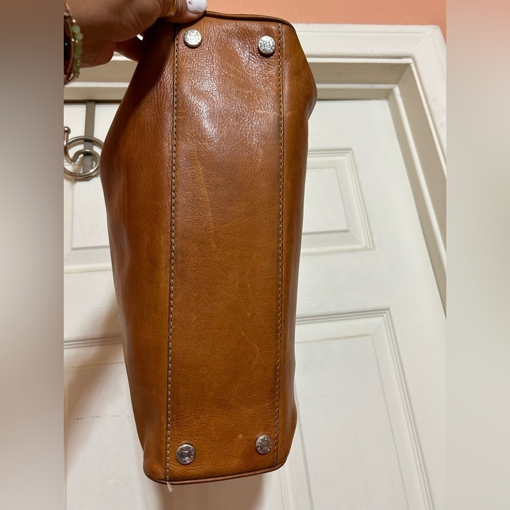 Vintage Michael Kors butter leather shoulder purse - Picture 3 of 15